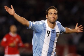 开云官方-慢节奏比赛是否更容易维持比分接近，慢节奏比赛是否更容易维持比分接近正确